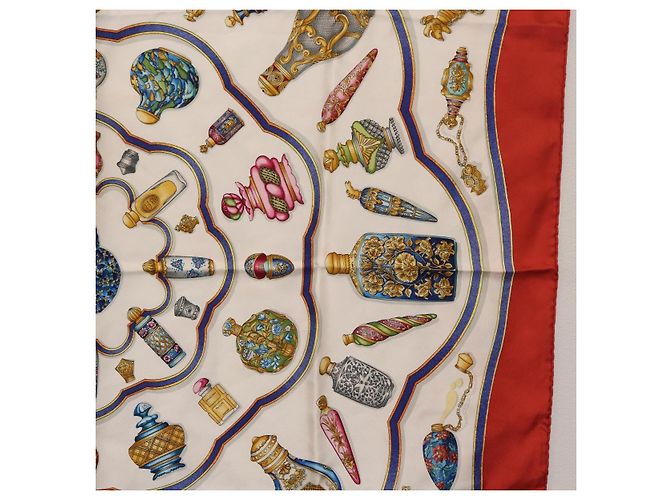 Hermès HERMES Carre 90 Scarf  Pourvu qu'on ait l'ivresse  Silk Red - vista 7
