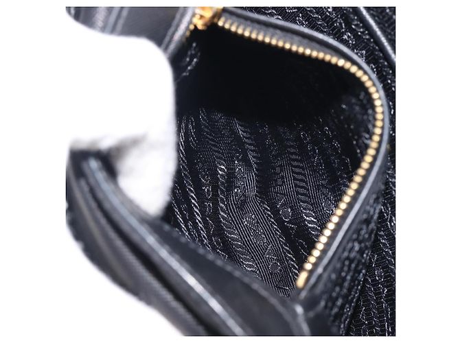 PRADA Schultertasche mit Kette Nylon Black Gold - Ansicht 24