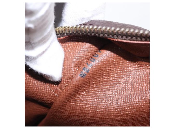 LOUIS VUITTON Monogram Trocadero 27 Shoulder Bag M51274 LV - vista 12