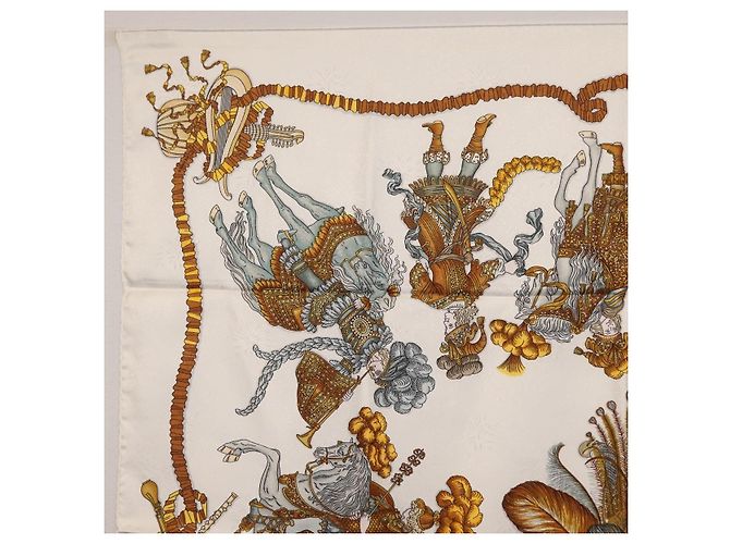 Hermès HERMES Carre 90 Scarf  LES FETES DU ROI SOLEIL  Silk White - vista 2