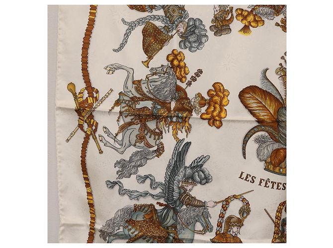 Hermès HERMES Carre 90 Scarf  LES FETES DU ROI SOLEIL  Silk White - vista 5