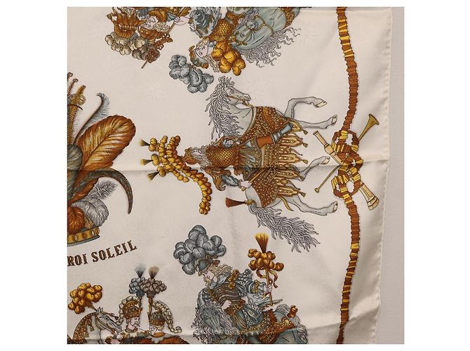 Hermès HERMES Carre 90 Scarf  LES FETES DU ROI SOLEIL  Silk White - vista 7