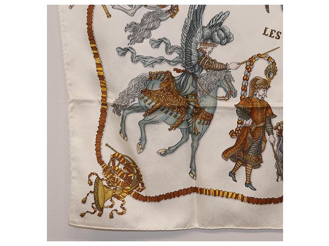 Hermès HERMES Carre 90 Scarf  LES FETES DU ROI SOLEIL  Silk White - vista 8
