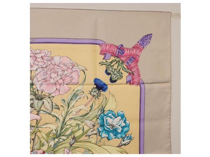 Hermès HERMES Carre 90 Scarf  LES TAMBOURS  Silk Yellow - vista 4