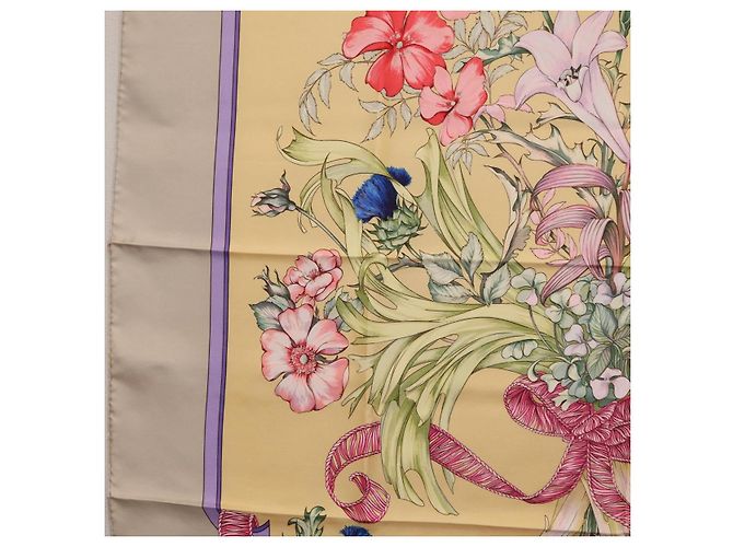 Hermès HERMES Carre 90 Scarf  LES TAMBOURS  Silk Yellow - vista 5