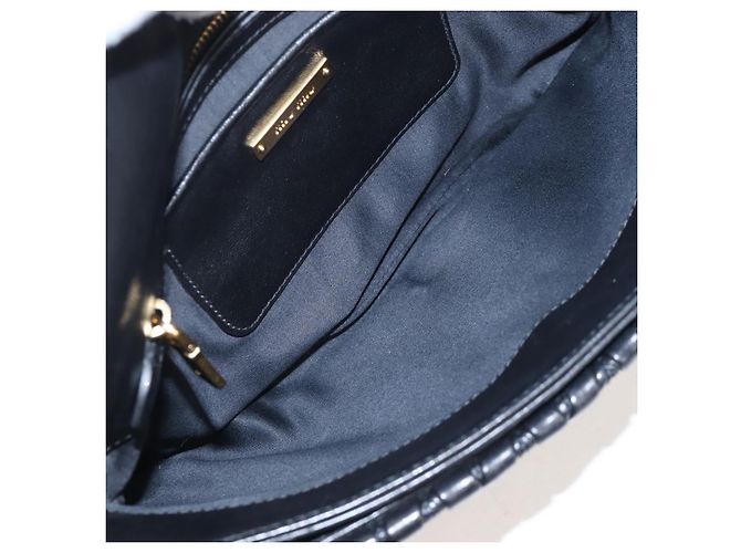 Miu Miu Matelasse Shoulder Bag Leather Black Gold Tone - vista 10