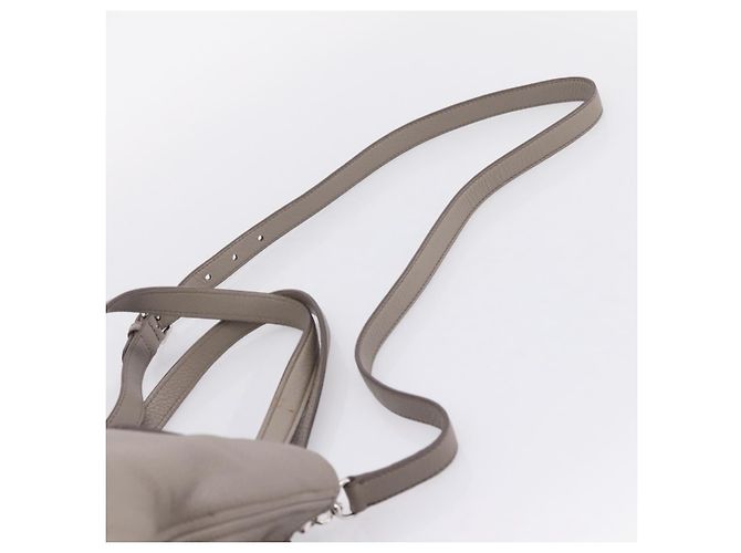 Miu Miu Hand Bag Leather 2way Gray Silver - vista 16