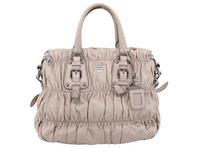 PRADA Geraffte Handtasche aus Leder 2way Grau Silber - Ansicht 13