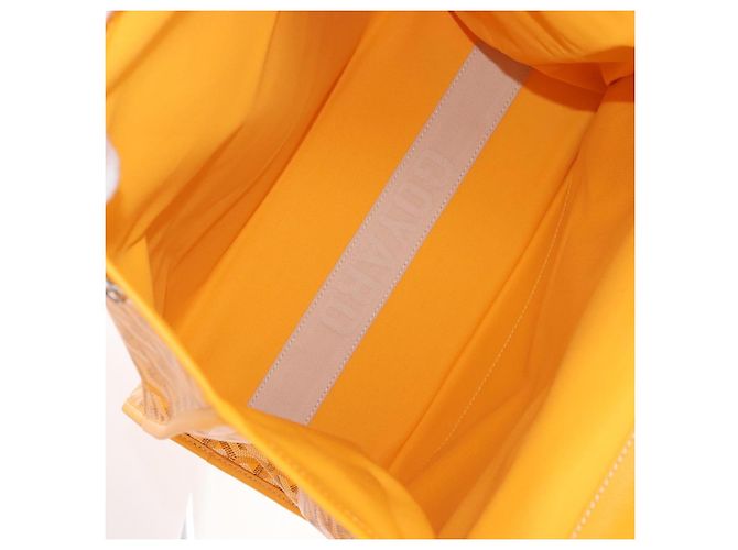 Goyard Herringbone Saint Léger Backpack PVC Leather Yellow - vista 10