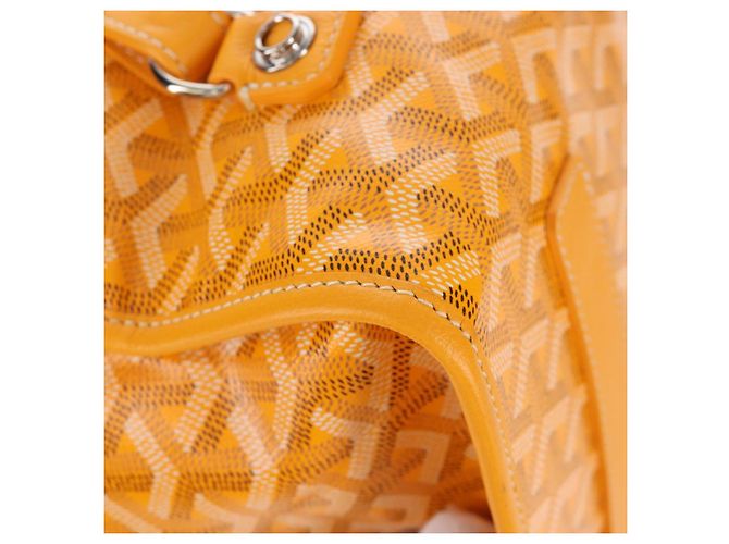 Goyard Herringbone Saint Léger Backpack PVC Leather Yellow - vista 20