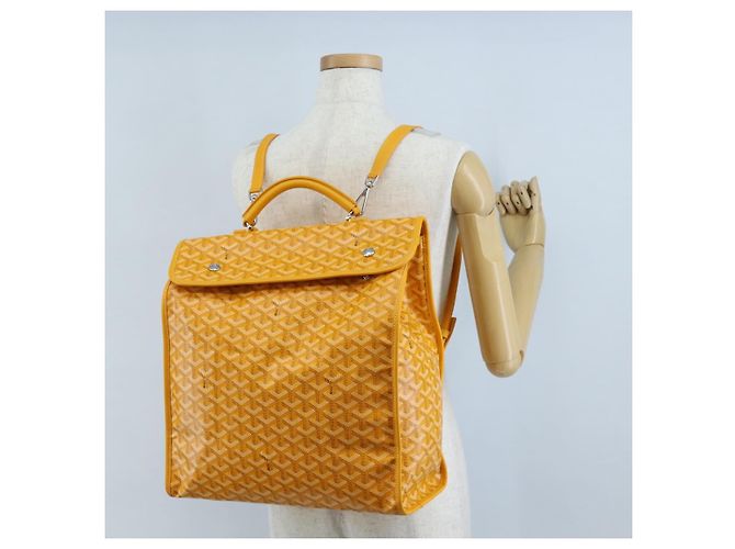 Goyard Herringbone Saint Léger Backpack PVC Leather Yellow - vista 32
