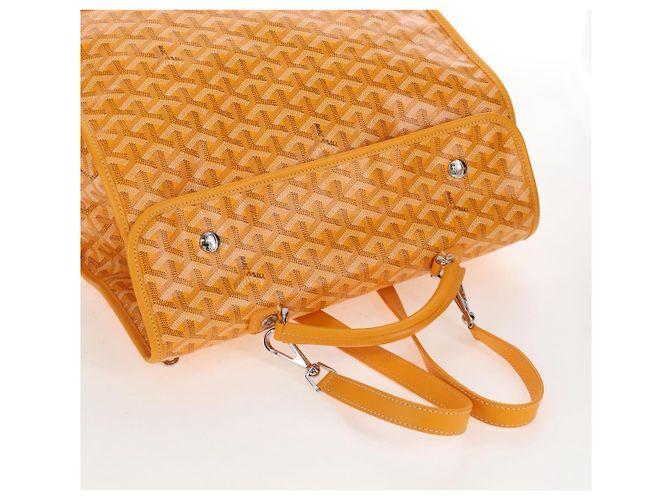Goyard Herringbone Saint Léger Backpack PVC Leather Yellow - vista 6