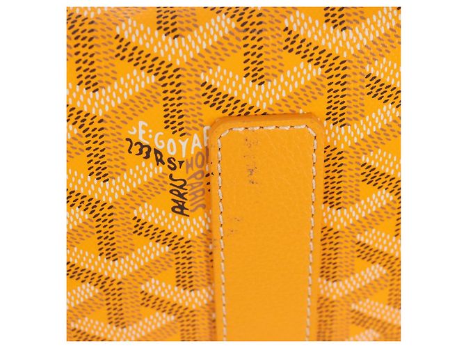 Goyard Herringbone Saint Léger Backpack PVC Leather Yellow - vista 9