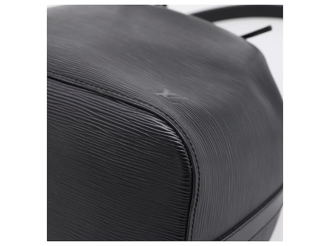 LOUIS VUITTON Epi Petit Noe Shoulder Bag Black M44102 LV - vista 9