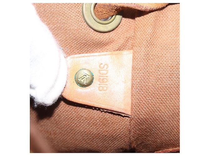 LOUIS VUITTON Monogram Montsouris MM Backpack M51136 LV - vista 12