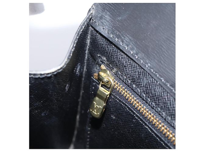 LOUIS VUITTON Epi Art Deco Clutch Bag Black M52632 LV - vista 21