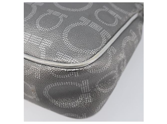 Salvatore Ferragamo Gancini Hand Bag Leather Silver - vista 17