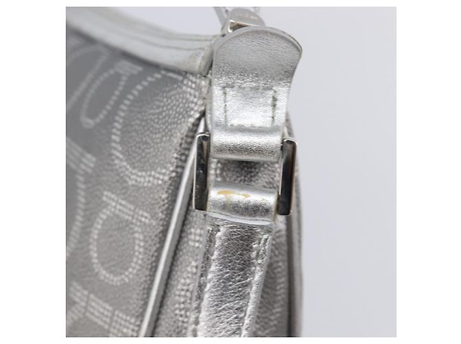 Salvatore Ferragamo Gancini Hand Bag Leather Silver - vista 21