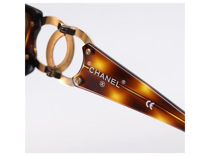 CHANEL Sunglasses plastic Brown CC - vista 10