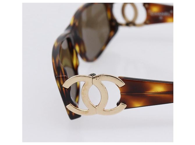 CHANEL Sunglasses plastic Brown CC - vista 6