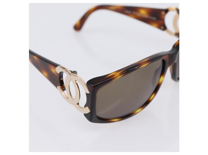 CHANEL Sunglasses plastic Brown CC - vista 7