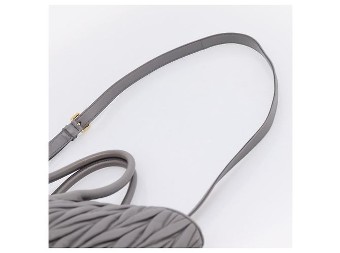 Miu Miu Matelasse Hand Bag Leather 2way Gray Gold Tone - vista 15