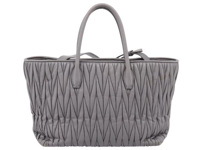 Miu Miu Matelasse Hand Bag Leather 2way Gray Gold Tone - vista 2