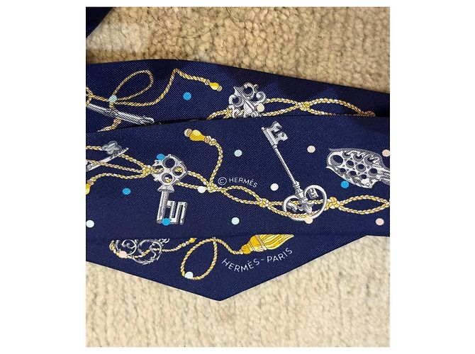 Twilly Hermès de seda Les Clés à Pois - vista 2