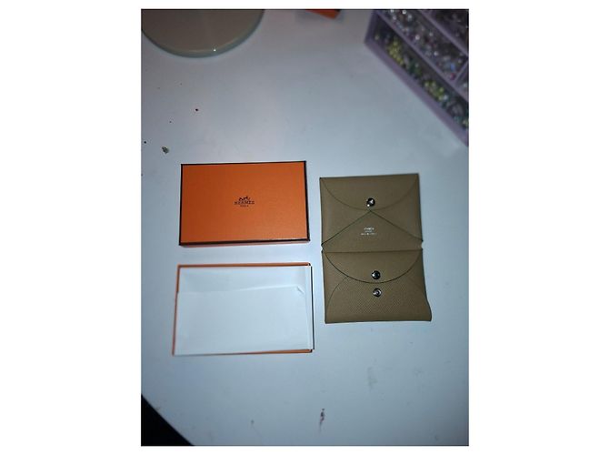 Hermès Calvi Duo Tarjetero y Monedero Cuero Epsom - vista 5