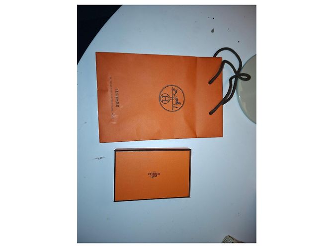 Hermès Calvi Duo Tarjetero y Monedero Cuero Epsom - vista 7