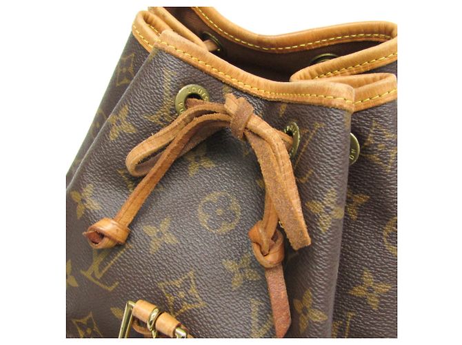 Zaino Louis Vuitton Monogram Montsouris MM da donna - vista 13