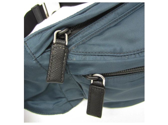 Prada TESSUTO Nylon Fanny Pack/Sling Bag - vista 8