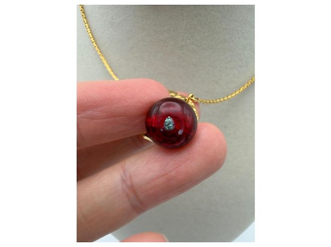 Collana Chanel Lion placcata oro con perla rossa - vista 4