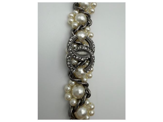 Collana lunga Chanel in perle sintetiche e strass CC - vista 2