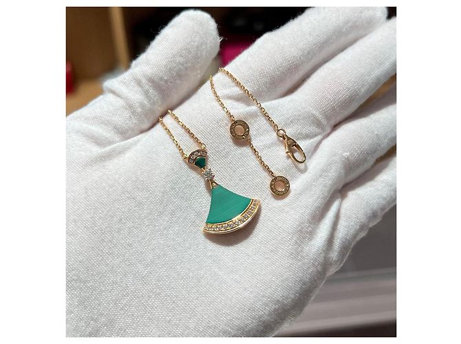 Collana Bulgari Divas' Dream in Oro Malachite e Diamanti - vista 5