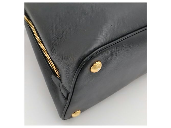 Bolsa Prada em couro Saffiano - vista 4