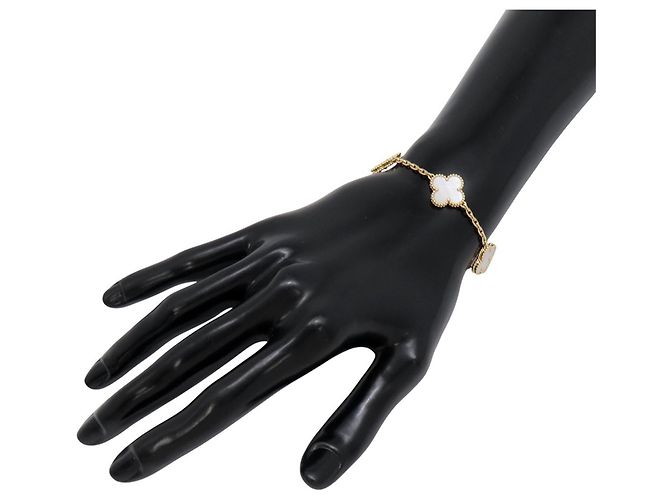 Bracciale con Charm Alhambra Van Cleef & Arpels - vista 3