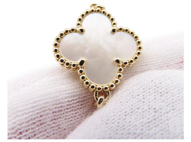 Bracciale con Charm Alhambra Van Cleef & Arpels - vista 5