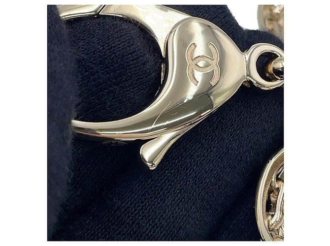 Charm per borsa Chanel Oro Metallo e Strass - vista 5