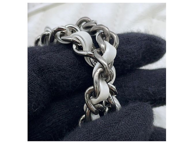 Chanel Schultertasche mit Kette - Ansicht 17