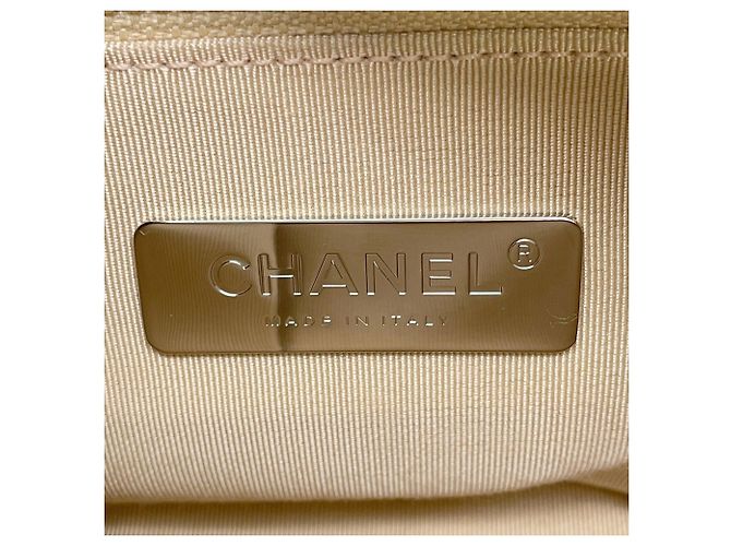 Chanel Schultertasche mit Kette - Ansicht 20