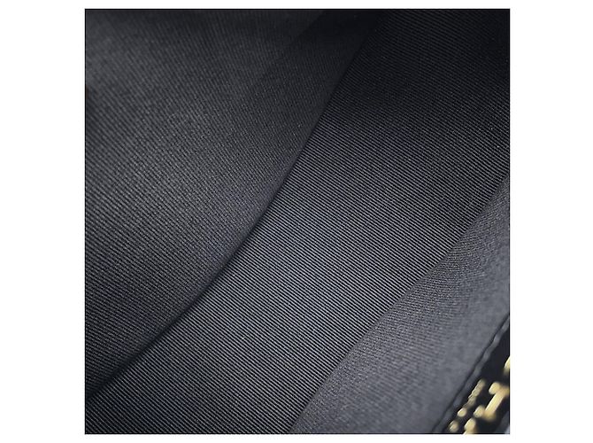 Borsa a tracolla con catena Chanel in pelle d'agnello - vista 9