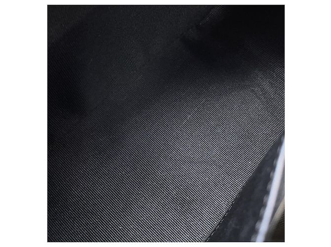 Borsa a mano Chanel Black Matelassé Mini Bowling Coco Mark in pelle - vista 8