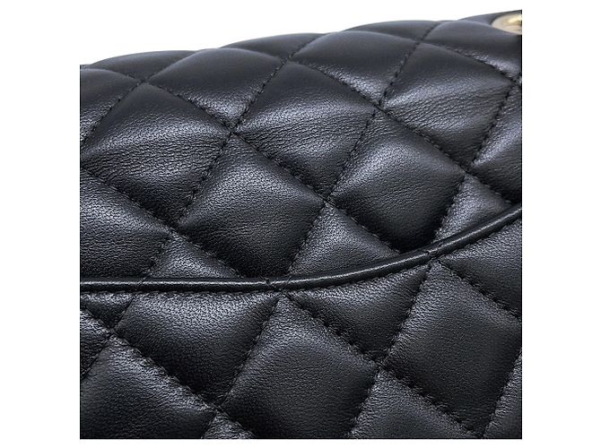 Borsa a tracolla Chanel Mini Classic Matelassé con catena - vista 10