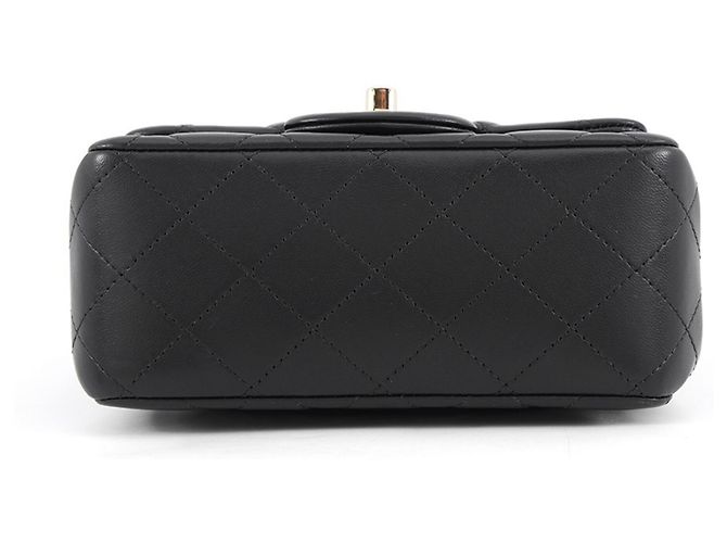 Borsa a tracolla Chanel Mini Classic Matelassé con catena - vista 3