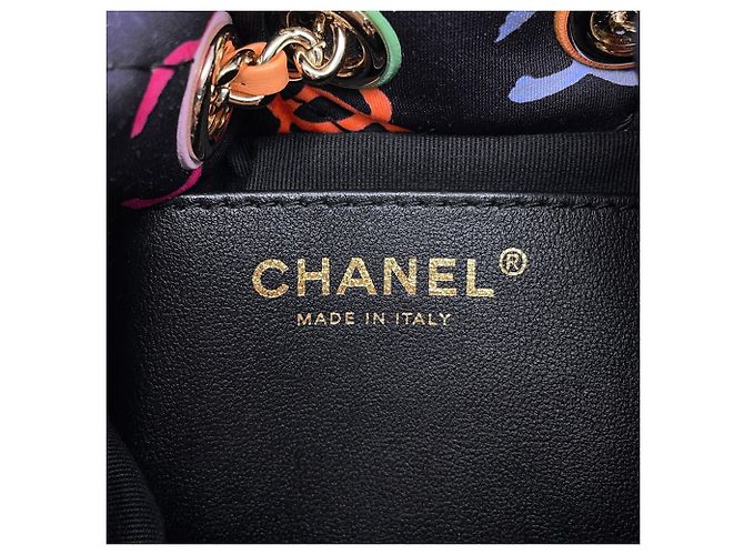 Chanel Matelassé Rucksack - Ansicht 14