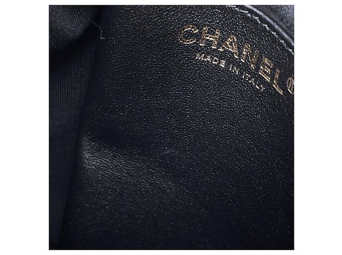 Chanel Matelassé Rucksack - Ansicht 9