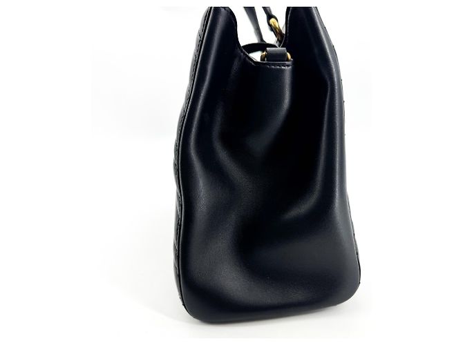 Gucci GG Marmont Matelasse Leather Medium - vista 3