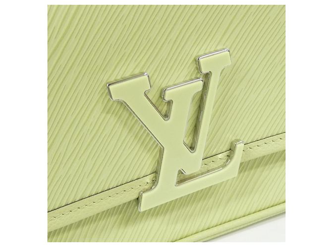 Borsa a tracolla Louis Vuitton in pelle Epi - vista 4