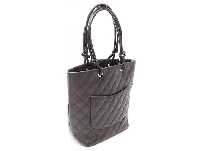 CHANEL Cambon Line Shopper aus Leder und Lackleder - Ansicht 2